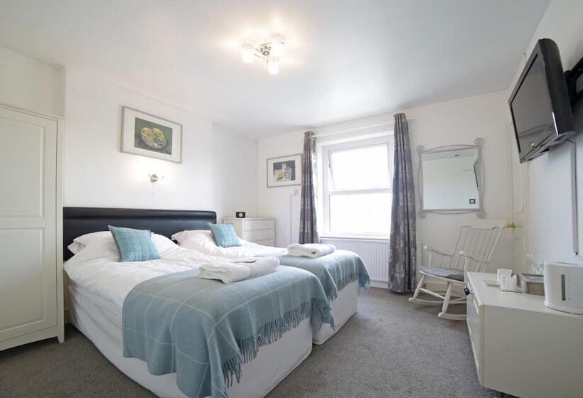 פנסיון Sunrise Guest House