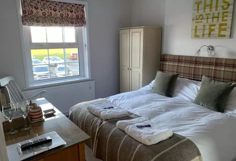 ペンション Sunrise Guest House