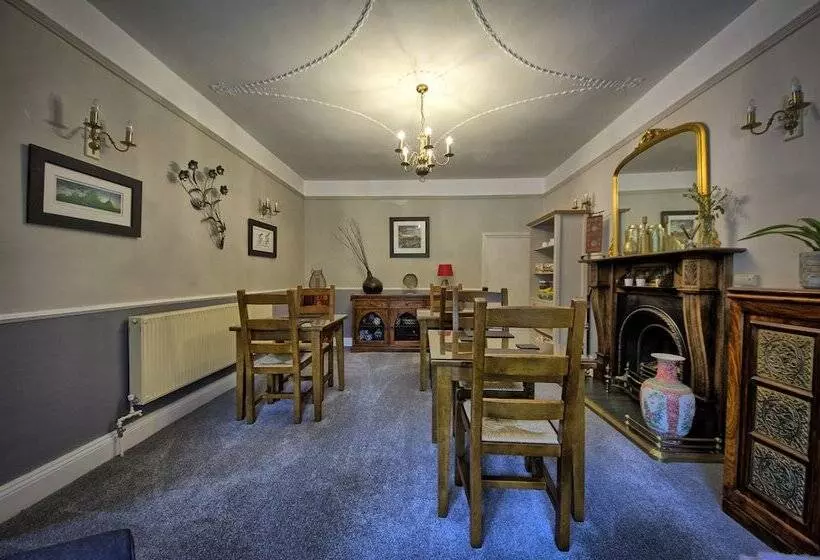 Majatalo West End Guest House