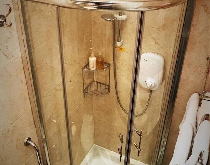 پانسیون West End Guest House