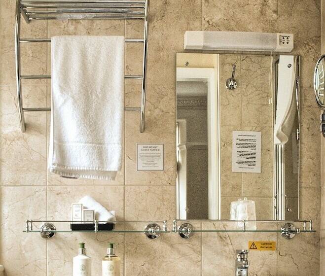 پانسیون West End Guest House