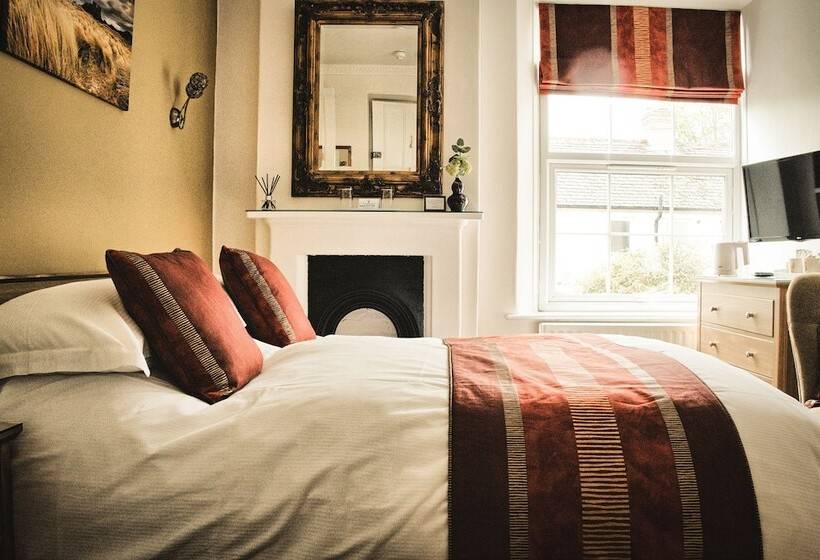 پانسیون West End Guest House