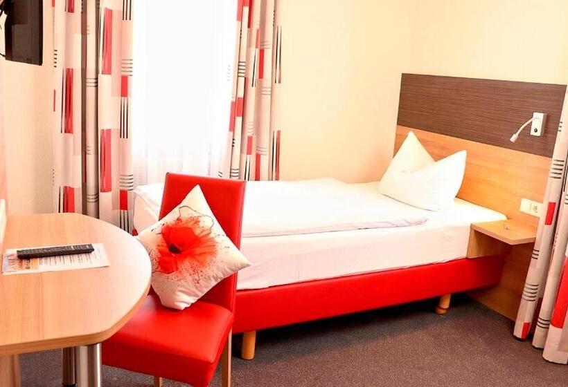 הוסטל Bayerischer Hof