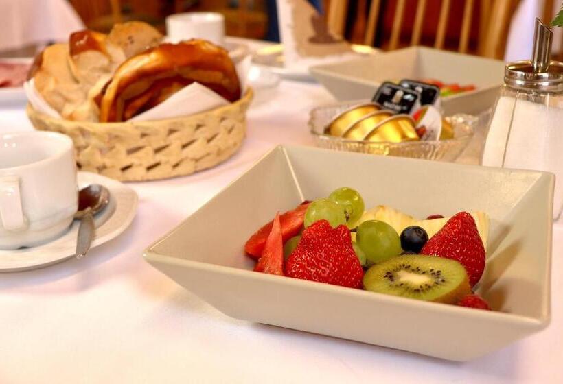 הוסטל Bayerischer Hof