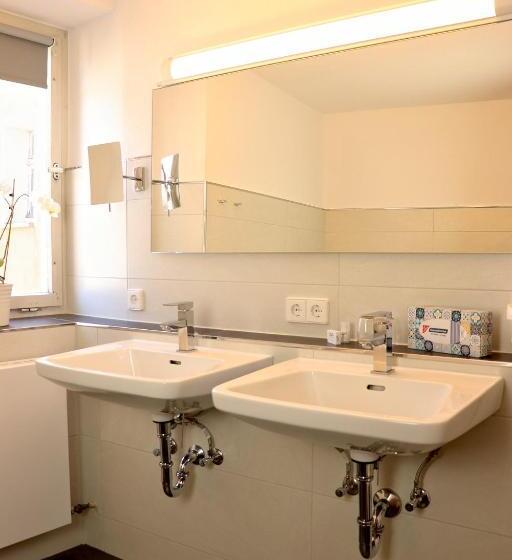 הוסטל Bayerischer Hof