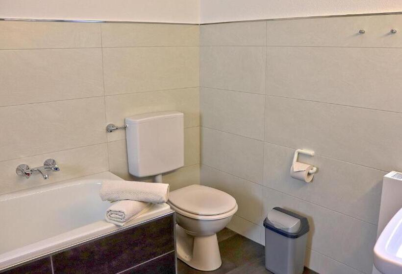 הוסטל Bayerischer Hof