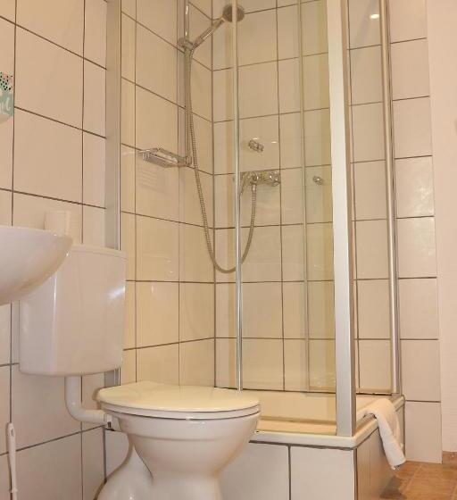 הוסטל Bayerischer Hof