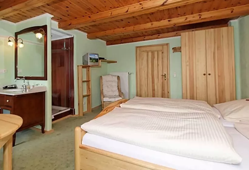 ユースホステル Landhaus Lehnerhof