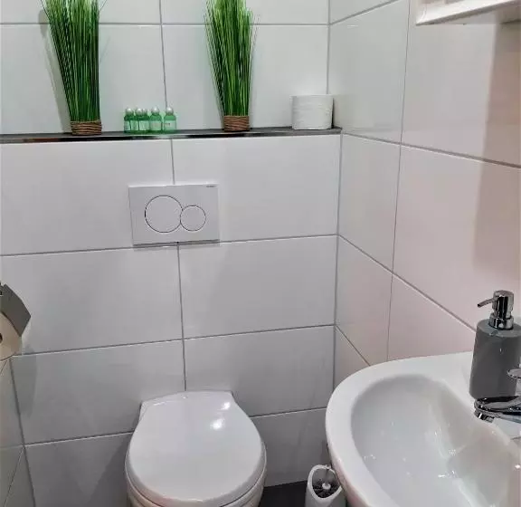 Retkeilymaja Steakhaus Galgenbach