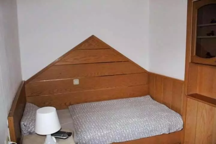 Hotelli Zum Taunus