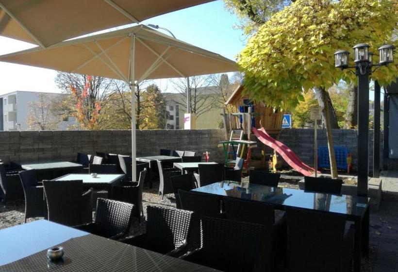 Pensão Gaststätte Peperoni