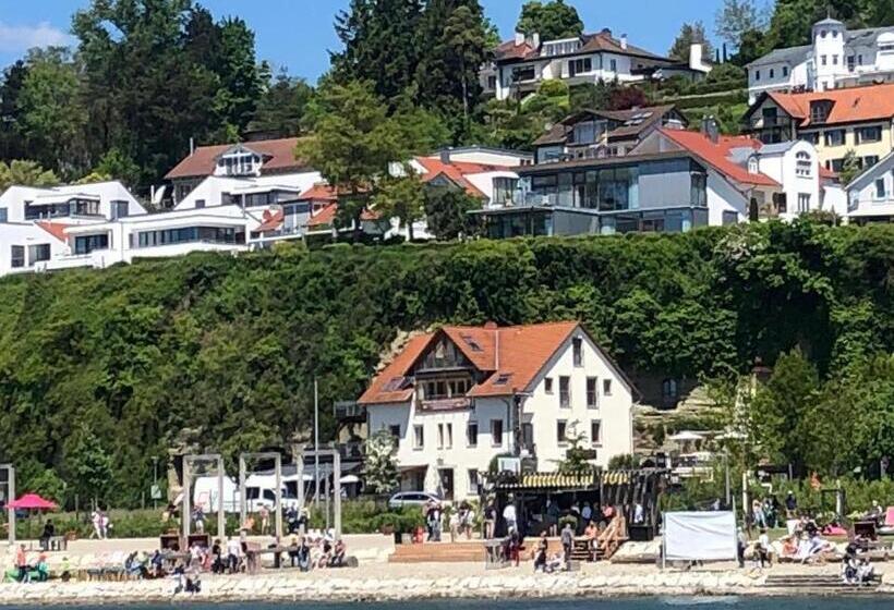 Pansiyon Gästehaus Zum Felsen