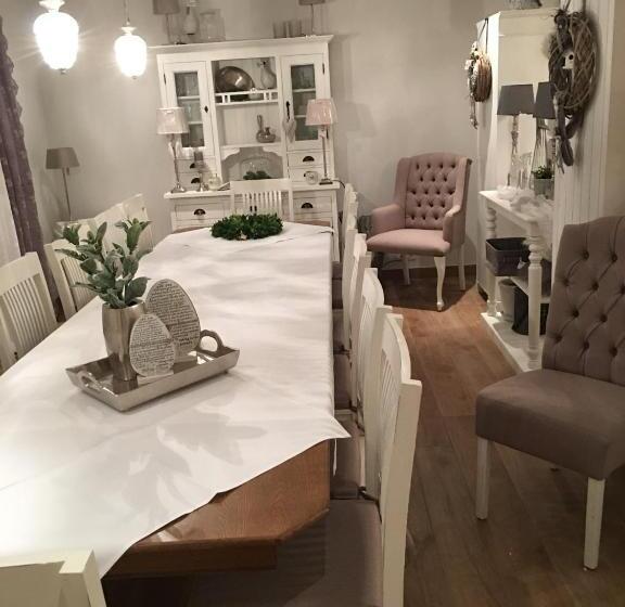 بنسيون White Cottage Garden