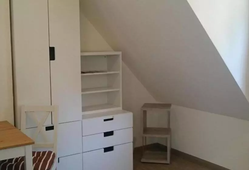 Pension Ins Fischernetz  Mäntele