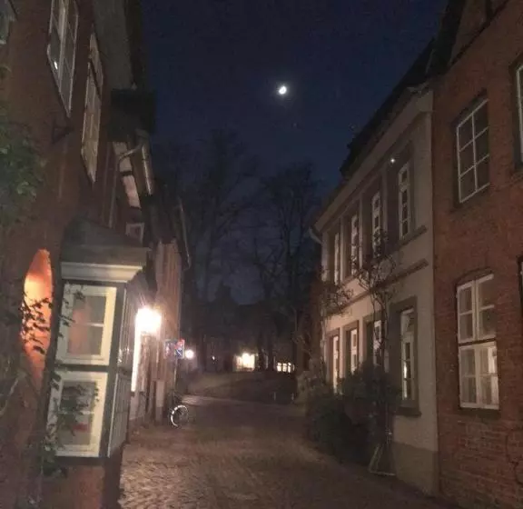 پانسیون Gast In Hedwigs Haus Auf Dem Meere
