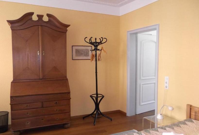 پانسیون Gast In Hedwigs Haus Auf Dem Meere