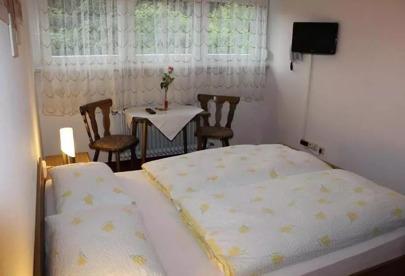 Retkeilymaja Gasthof Krone