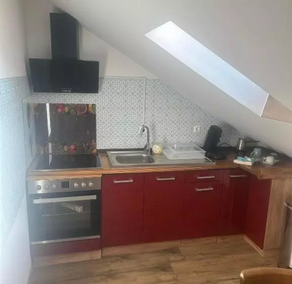 هاستل Gaststätte Pütz