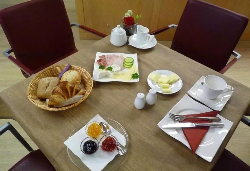 Cafe Und Pension Blohm