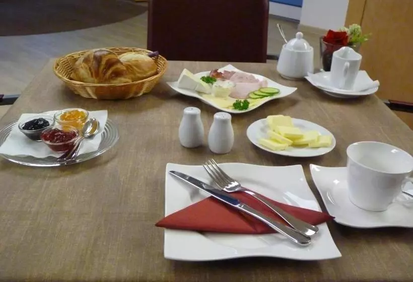 Cafe Und Pension Blohm