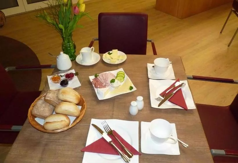 Cafe Und Pension Blohm