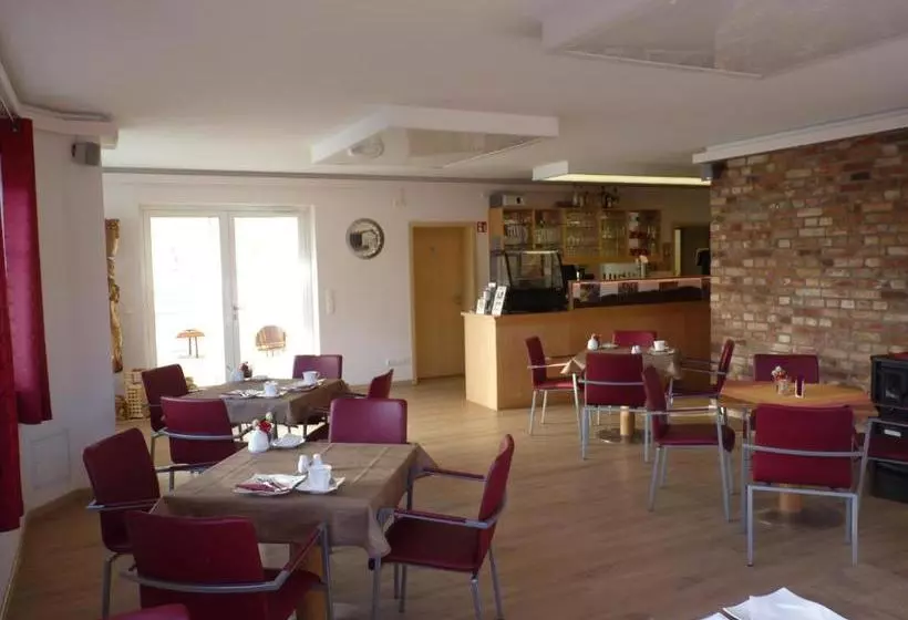 Cafe Und Pension Blohm