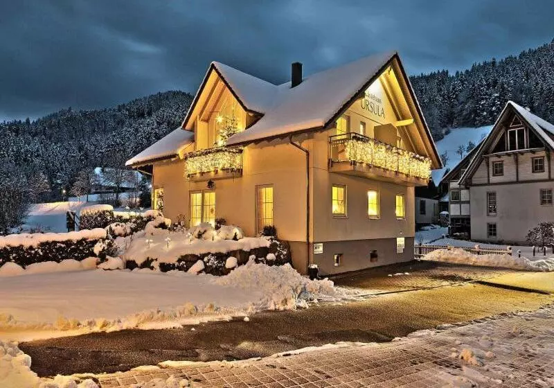 ペンション Gästehaus Ursula
