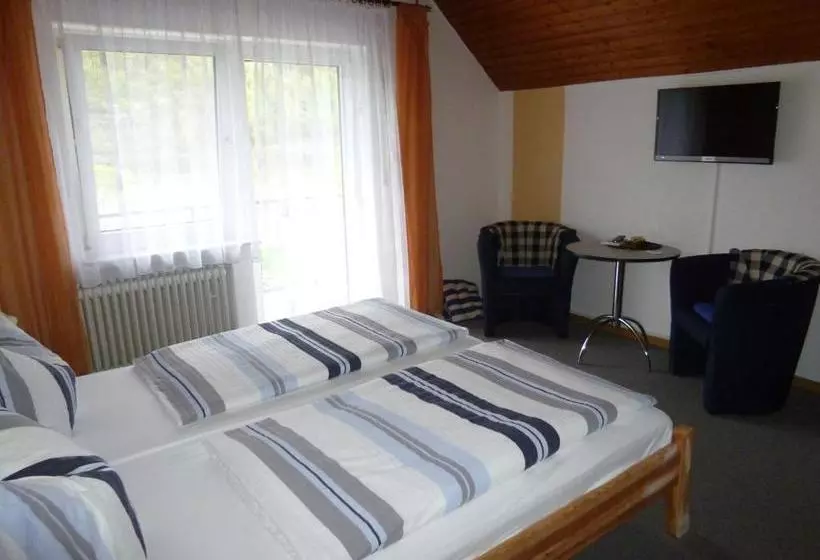 Majatalo Wein  Und Gästehaus St. Aldegundishof