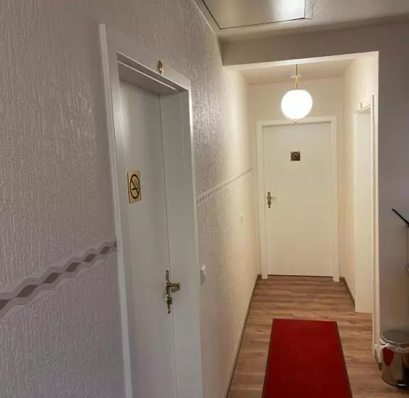 Majatalo Alex  Lounge  Sportsbar  Smokerlounge