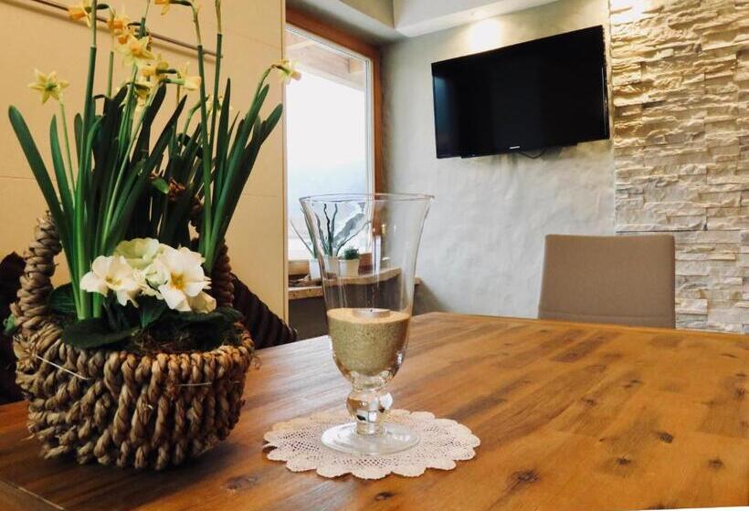 膳宿费 Casa Shania