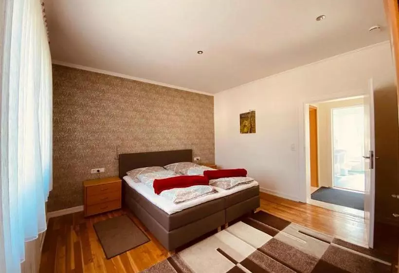 Majatalo Ferienwohnungen Weingut Kilburg