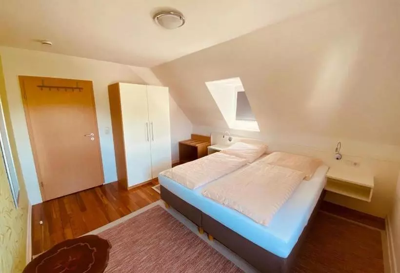 Majatalo Ferienwohnungen Weingut Kilburg