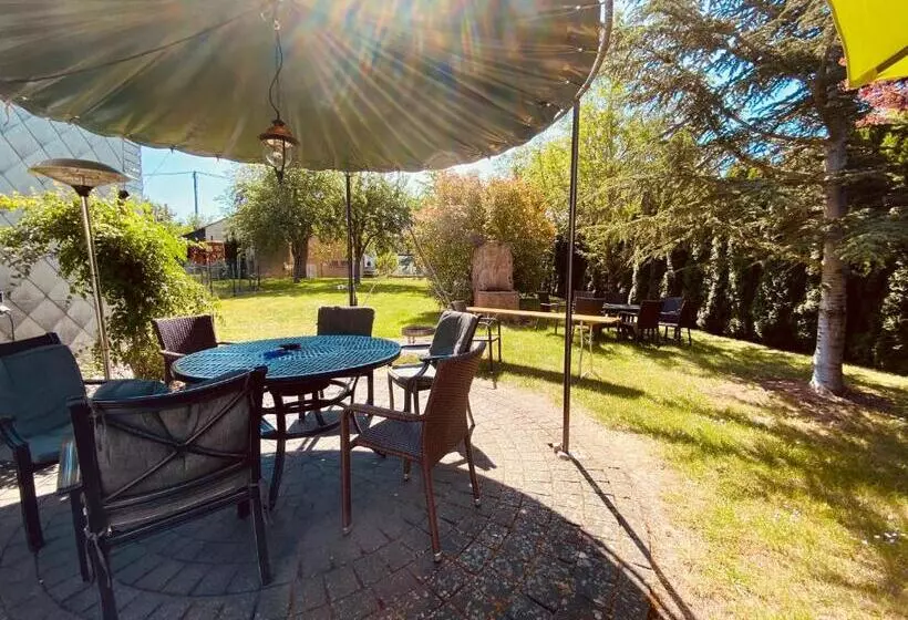 Majatalo Ferienwohnungen Weingut Kilburg