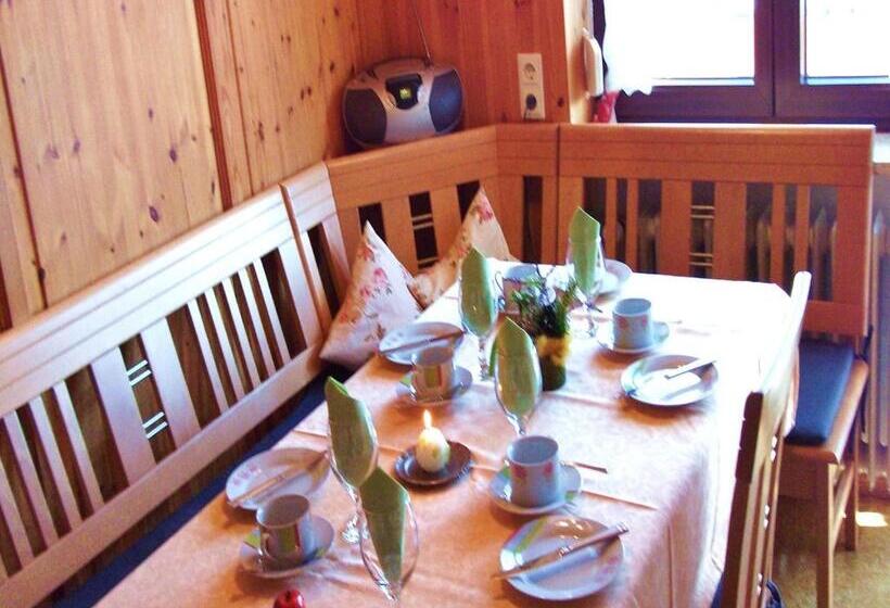 ペンション Gästehaus Schmid & Reitzner