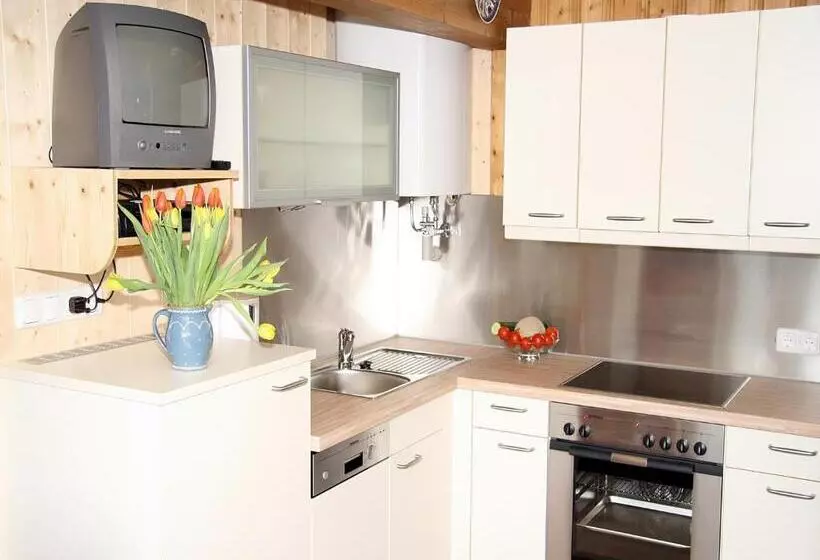 Majatalo Gästehaus Schmid & Reitzner