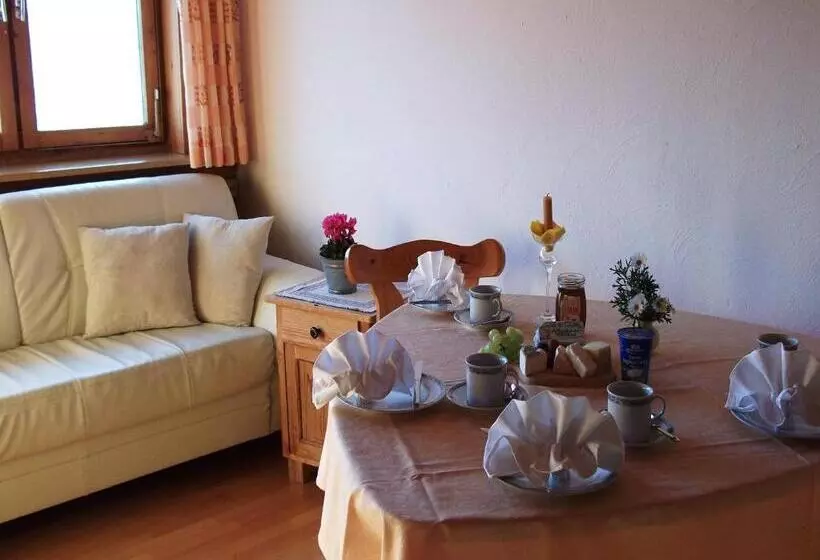 Majatalo Gästehaus Schmid & Reitzner