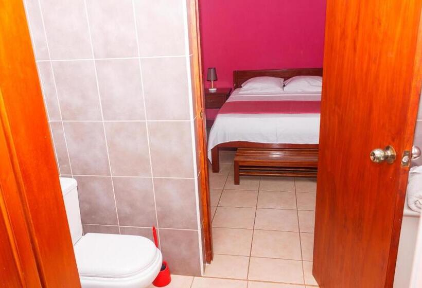 هتل Pousada Quinta Ribeirinha