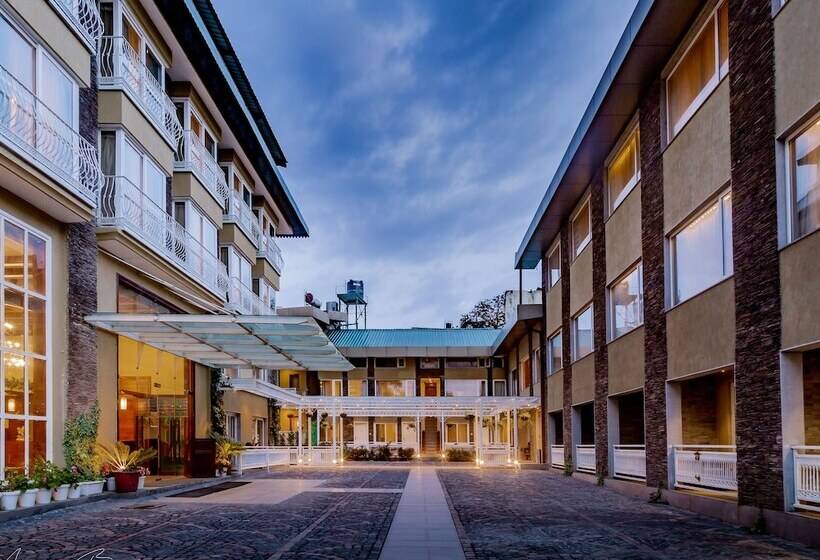 Hotel The Fern Brentwood Resort, Mussoorie