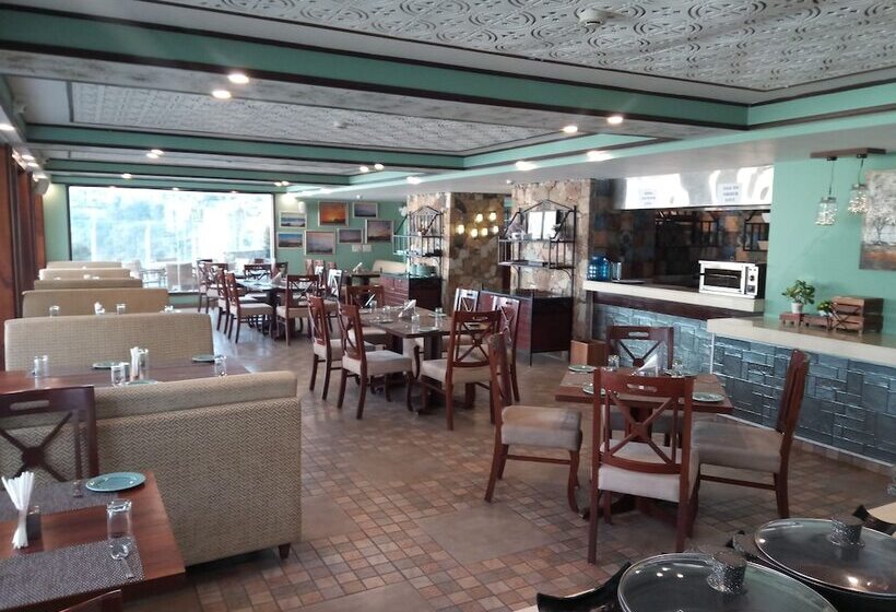 Hotel The Fern Brentwood Resort, Mussoorie