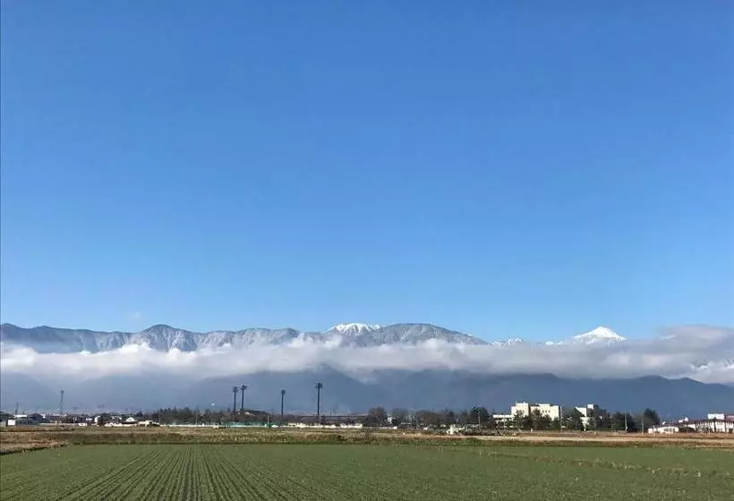 Majatalo En Guest House