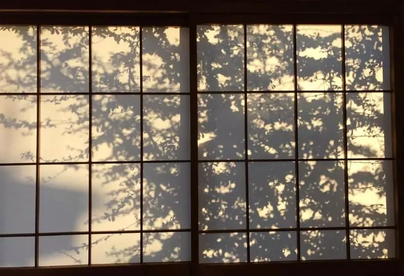 Majatalo En Guest House