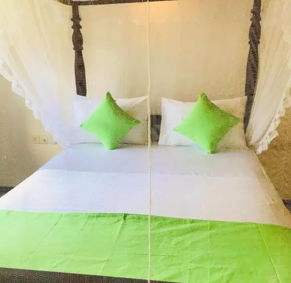 پانسیون Neli Guests House