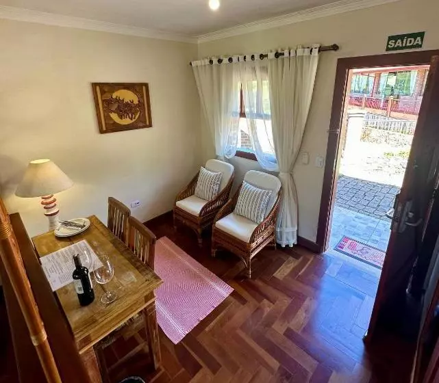 ペンション Pousada Aldeia Manacás