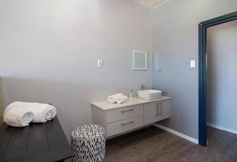 ペンション Sky Blue Guest House