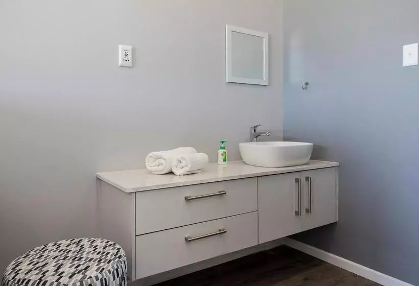 ペンション Sky Blue Guest House