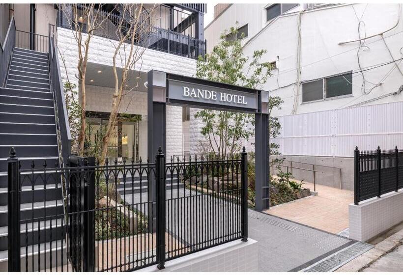 Bande Hotel Osaka