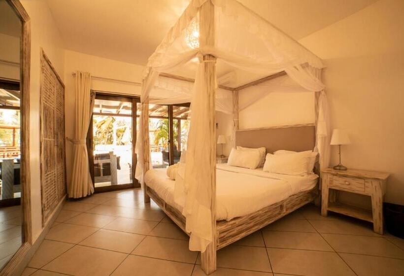 هتل Jumeirah Beachfront