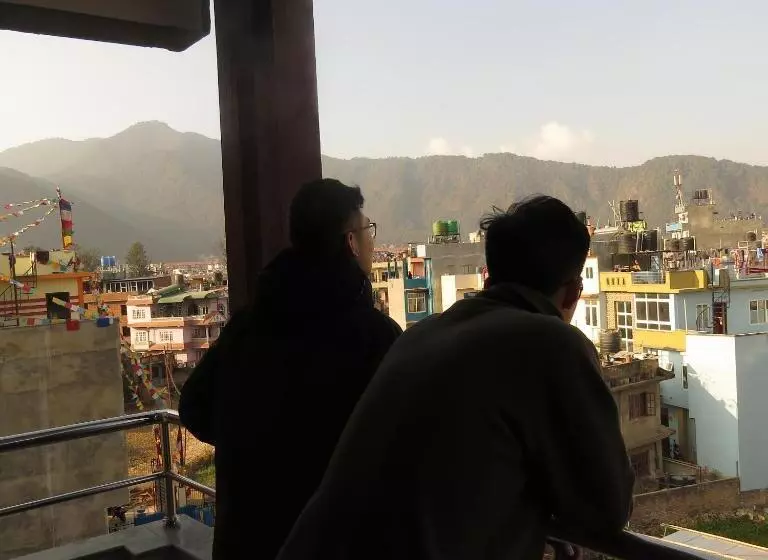 پانسیون Be Here Now