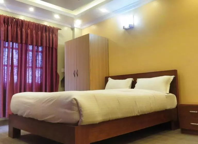 پانسیون Be Here Now