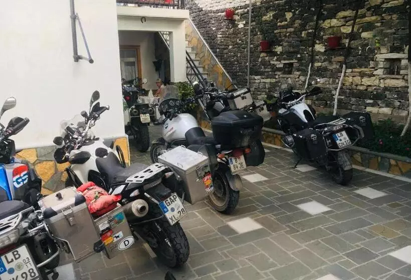 پانسیون Kore Guest House